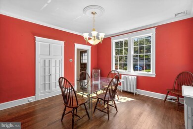 6803 Pineway, University Park, MD 20782 - photo 7