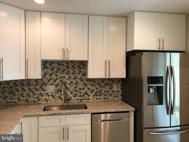 2277 Chestnut Burr Ct, Reston, VA 20191 - photo 6