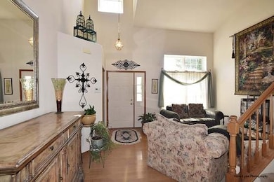 199 White Oak Dr, North Aurora, IL 60542 - photo 4