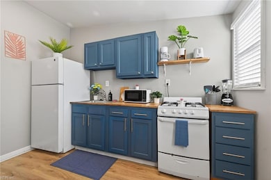 1427 W Ocean View Ave, Norfolk, VA 23503 - photo 7