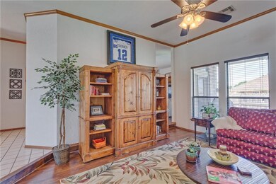 unlisted-address, Edmond, OK 73003 - photo 6