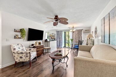 17 Glen Devin St unit 17, Amesbury, MA 01913 - photo 3