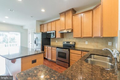 4400 Daisy Reid Ave, Woodbridge, VA 22192 - photo 7