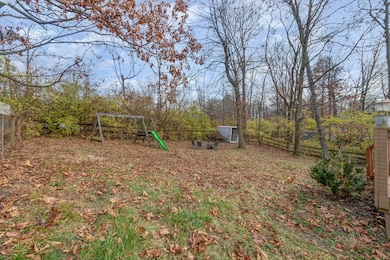 6806 Hillock Ct, Florence, KY 41042 - photo 7