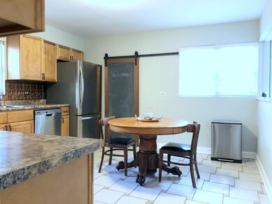 18539 Stedhall Rd, Homewood, IL 60430 - photo 5