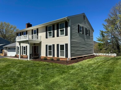 RIGHT SIDE VIEW HOME