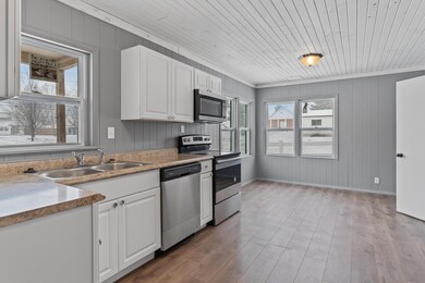 311 Colton Road_MLS_13