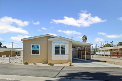 1700 S State St unit 19, Hemet, CA 92543 - photo 5