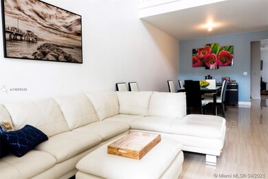 10851 NW 75th St, Doral, FL 33178 - photo 5