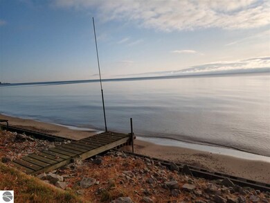 141 S Huron Rd, Au Gres, MI 48703 - photo 4