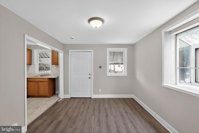 1001 Burnside Rd, Sharon Hill, PA 19079 - photo 2