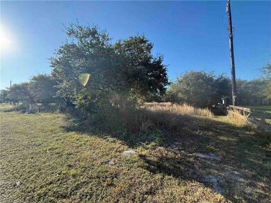 0 W Mcclung unit 467670, Aransas Pass, TX 78336 - photo 3