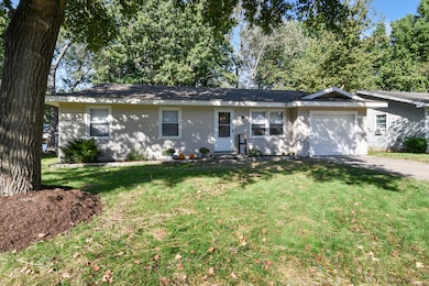 201 S Meadowview Ave, Springfield, MO 65802 - photo 3