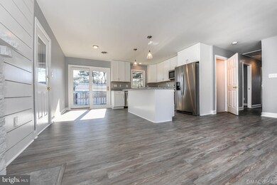 2 E 13th St, Frederick, MD 21701 - photo 3