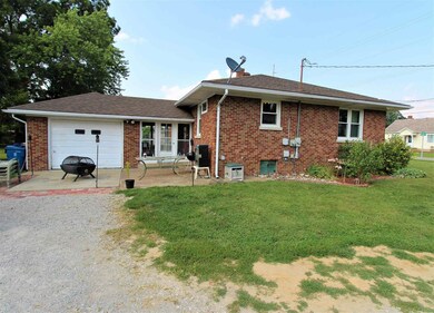 401 N West St, Fort Branch, IN 47648 - photo 2