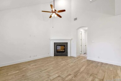 1659 Gruene Grass, New Braunfels, TX 78130 - photo 6