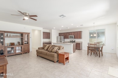 14401 W Wethersfield Rd, Surprise, AZ 85379 - photo 6