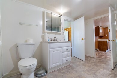 610 E Pine St, Johnson City, TN 37601 - photo 4