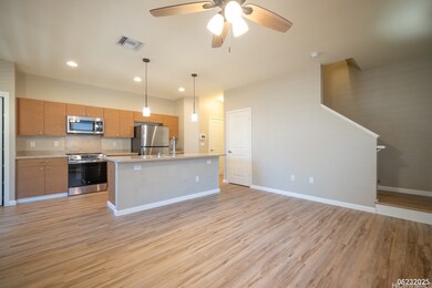 91-1160 Kamakana St unit 611, Ewa Beach, HI 96706 - photo 5