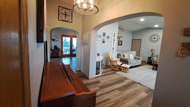 1016 2nd St NE, Elbow Lake, MN 56531 - photo 5