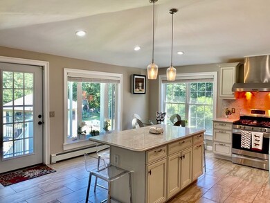 174 Monument St, Haverhill, MA 01832 - photo 3