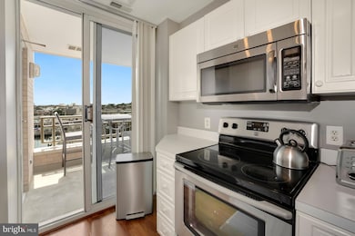 Harborview Towers unit 610, Baltimore, MD 21230 - photo 6