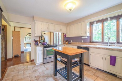 42 River Rd, Stratham, NH 03885 - photo 5