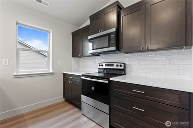 202 N Sandy Loop, Moses Lake, WA 98837 - photo 6