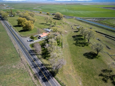 4650 Lower Klamath Lake Rd, Klamath Falls, OR 97603 - photo 2