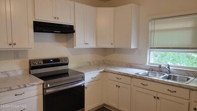 137 Bay St, Glens Falls, NY 12801 - photo 7