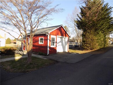 2933 N Old Bethlehem Pike, Quakertown, PA 18951 - photo 6