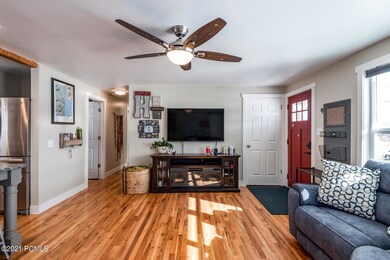 35 East 850 South Midway UT-004-001-35e8