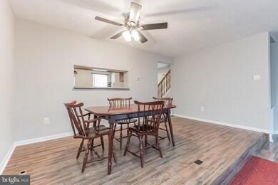 5300 Kelmscot Rd, Rosedale, MD 21237 - photo 7