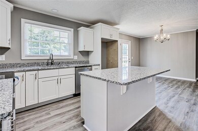 512 W Balfour Ave, Asheboro, NC 27203 - photo 7