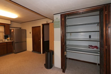 32 W 1st St, Spencer, IA 51301 - photo 5