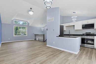 3751 Dolomite Dr, Columbus, OH 43230 - photo 7