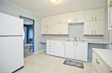 802 NW B St, Bentonville, AR 72712 - photo 3