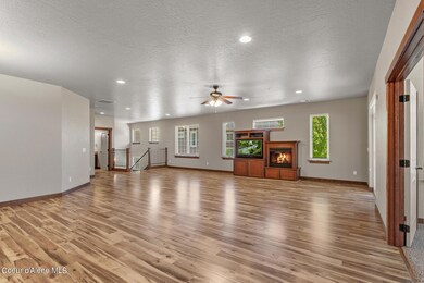 4449 Greenchain Loop unit 6, Coeur D'Alene, ID 83814 - photo 3