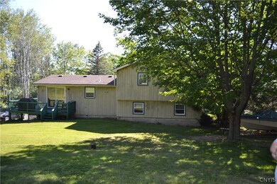 Over 2000 sq ft with spacious rooms