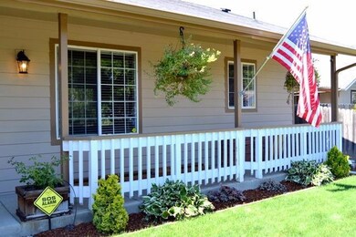 2920 Galaxy Way, Grants Pass, OR 97527 - photo 2