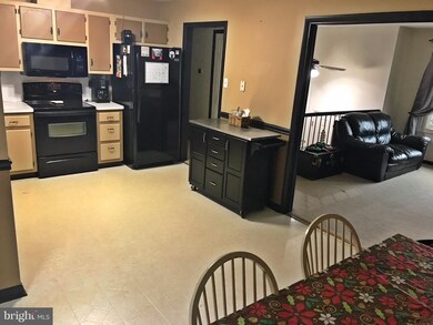 2905 Michelle Rd, Manchester, MD 21102 - photo 7