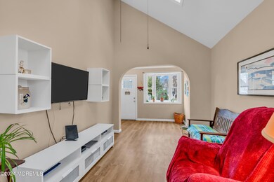 33 Warren Place, North Middletown, NJ 07748 - photo 6