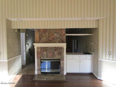 11 Stuart St, Seabrook, SC 29940 - photo 4