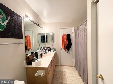 14126 Bowsprit Ln unit 705, Laurel, MD 20707 - photo 6