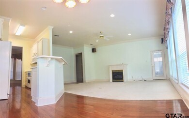 2314 Dietz Ln, Tyler, TX 75701 - photo 2