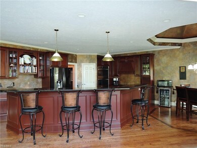 191 Knightsbridge Ln, Aurora, OH 44202 - photo 4