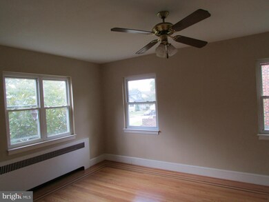 3134 Northway Dr, Parkville, MD 21234 - photo 4