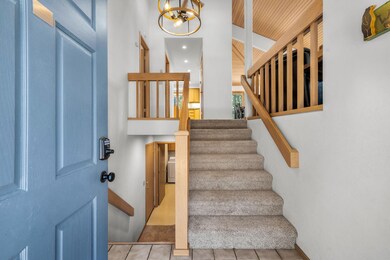 57723 Cherrywood Ln unit 2, Bend, OR 97707 - photo 4