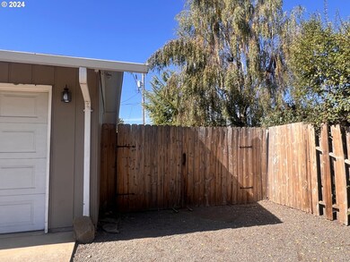 3580 Verbena Dr, Eugene, OR 97404 - photo 6