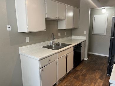 1122 Millview Dr unit 1103, Arlington, TX 76012 - photo 6